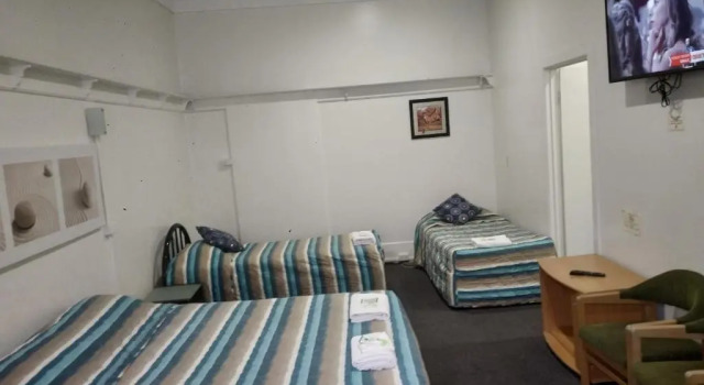 Номер Deluxe Albury Central Motel