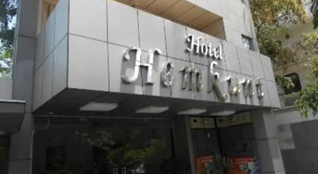 ZUZU Hemkunt, Забронировать Отель Отели Нью-Дели с парковкой, Парковка