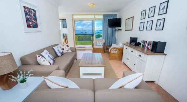 South Pacific Unit 1 - Shoal Bay, Забронировать Апартаменты/квартира Шол-Бей Port Stephens, рядом с Гора Томари