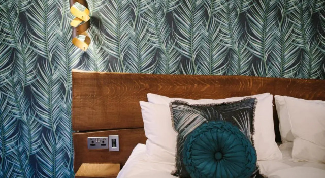 Absoluxe Suites, Забронировать Отель «постель и завтрак» Отели Англии 3 звезды, 3*