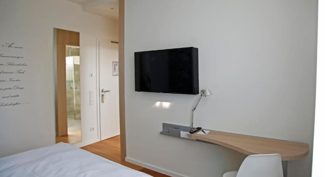 Grimms Hotel Berlin Potsdam, Rezerwuj Hotel Teltow Brandenburgia