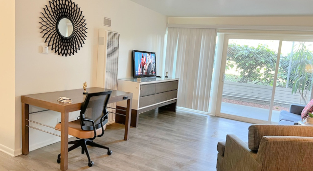 Hollywood Homes Free parking close to all things LA, Забронировать Апарт-отель Апарт-отели Венис-Бич, Апарт-отель