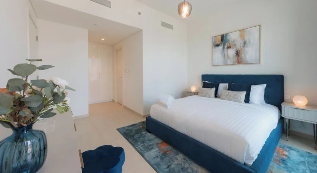 Lavish 2BR in Downtown Views Close to Dubai Mall Burj Khalifa, Забронировать Апартаменты/квартира Дубай Эмират Дубай, рядом с Дубайский аквариум