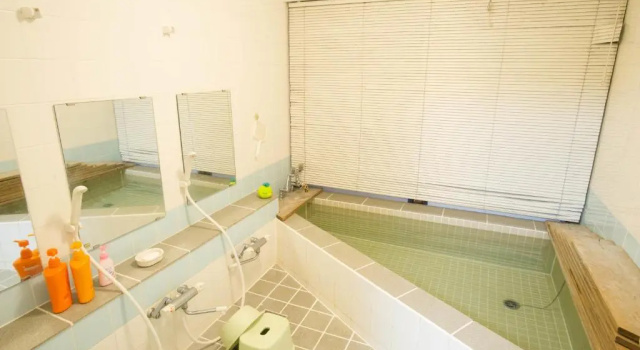 Standard Twin room A-yard