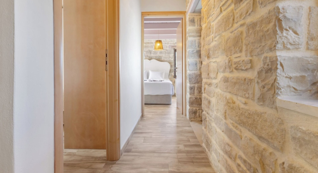 Phaistos Villas Elegant South Residence