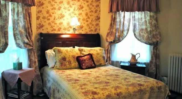 Номер Comfort Inn On Poplar Hill