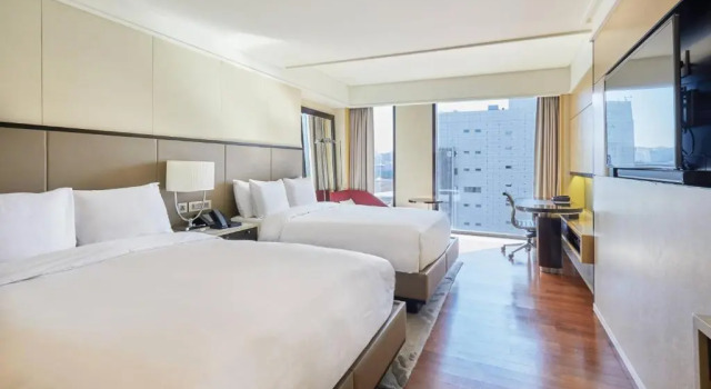 Четырёхместный номер Standard JW Marriott Dongdaemun Square Seoul