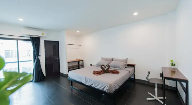 Номер Standard с балконом Bed Tel