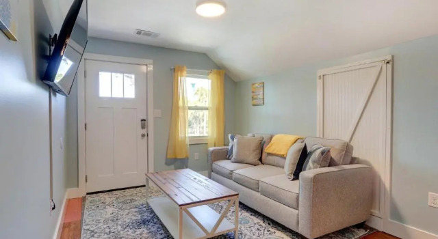 Студия Sundial Inn Unit 3