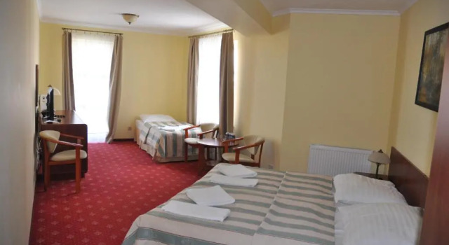Трёхместный номер Standard с балконом Hotel Morze