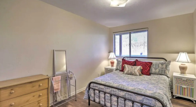 Апартаменты Pet-friendly Grand Junction Townhome w/ Yard!