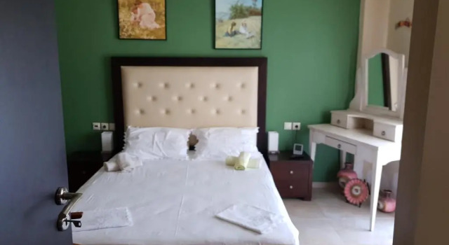 Aphrodite appartment accomodate 4 persons, Забронировать Отель Ираклион Центральный Крит