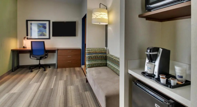 Двухместный номер Executive Holiday Inn Express & Suites Ithaca by IHG
