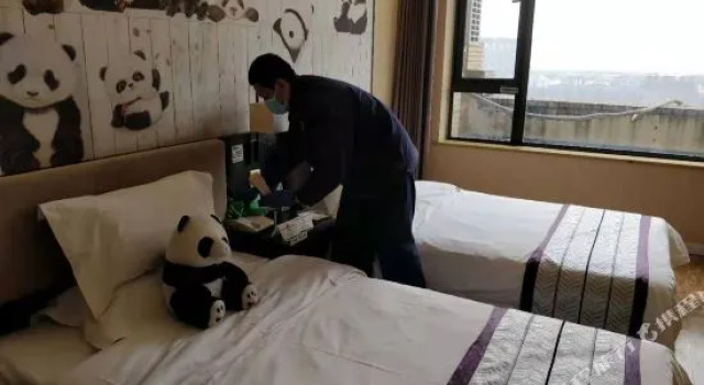 Super 8 by Wyndham Chengdu West Near Bai Cao Lu Subway Station, Varaa Hotelli Shanghai Shanghai