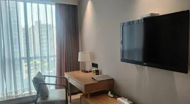 Люкс Business c 1 комнатой Royal Holiday Hotel - Zhaoqing