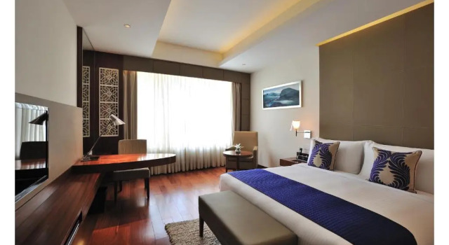 Люкс Deluxe The Anya Hotel Gurgaon - Golf Course Road
