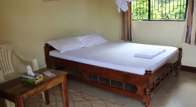 Meserani Oasis Lodge & Campsite, Reserva ahora Camping Lake Manyara Tanzania