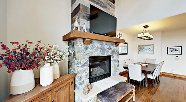 597 Sawatch Drive Townhome 2 Bedrooms 2 Bathrooms Townhouse