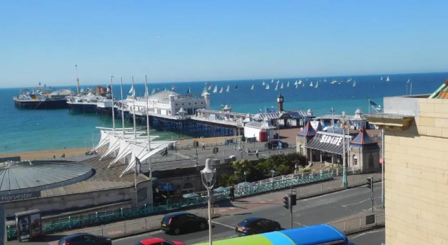 Апартаменты Pier Court Apartments Brighton