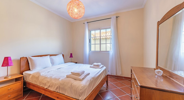 Simões Apartment by HR Madeira, Boek Appartement Porto Santo Madeira
