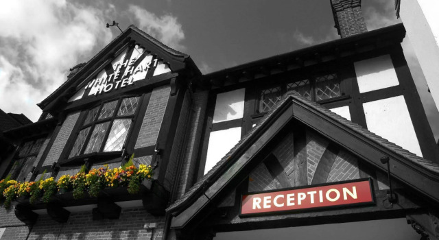 The White Hart Hotel, Забронировать Отель Хемптон-Уик Кингстон-апон-Темс