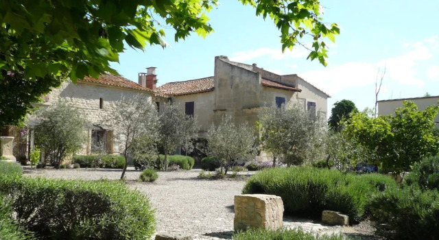 Domaine Sainte-Cécile, Varaa Hotelli Arles 