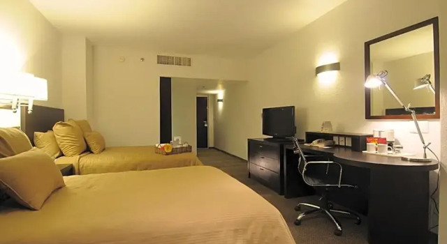 Номер Economy Hotel Misión Torreón