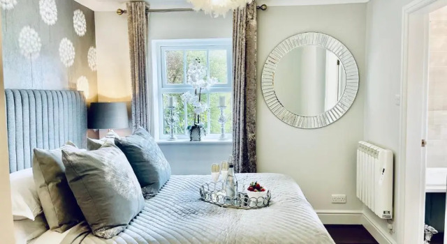 Cotswold Chic Retreats "Jacinabox" 5 Star Chipping Campden-Parking-Garden, Забронировать Отель Отели Чиппинг-Кэмпден с парковкой, рядом с Court Barn Museum, Парковка