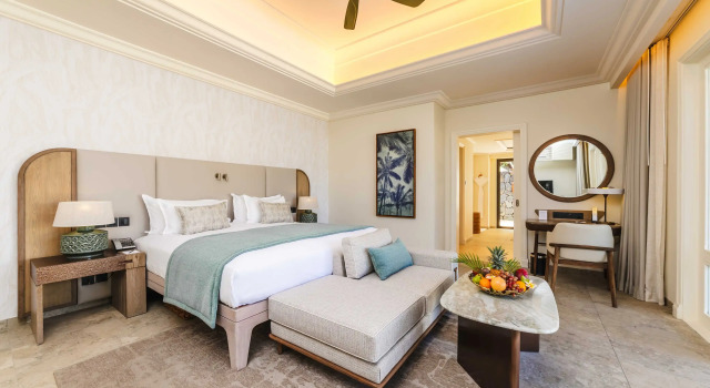 Семейная люкс-вилла с собственным бассейном Luxury Maradiva Villas Resort and Spa