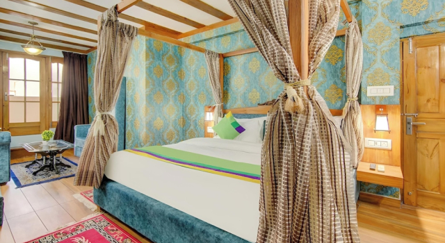 Двухместный номер Premium с балконом и с красивым видом из окна Mcleodganj diaries Guesthouse