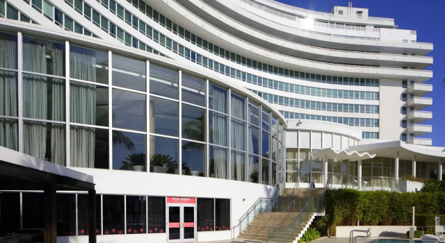 Fontainebleau Miami Beach Private Luxury Suites