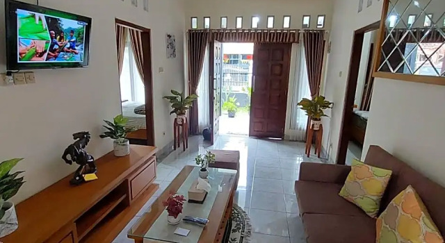 D’Unique Homestay by Luxury Degree, Book Hotel Kalasan Yogyakarta Province