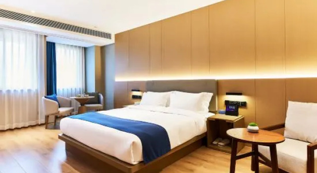 Люкс Yuhai Elegant Hotel (Ningbo Qianwan New Area Lishi Plaza )