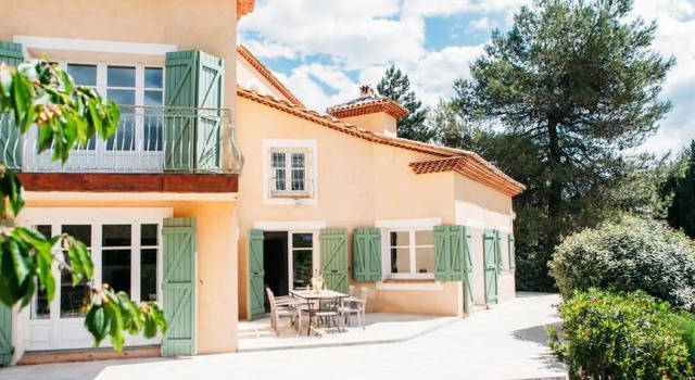 Stunning Holiday Home in Brue Auriac with Swimming Pool