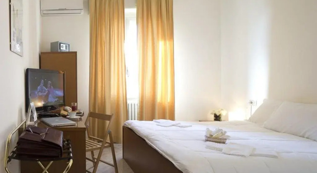Hotel Capri, Buchen Sie Hotel Hotels in Brescia mit Parkplatz, Parkplätze