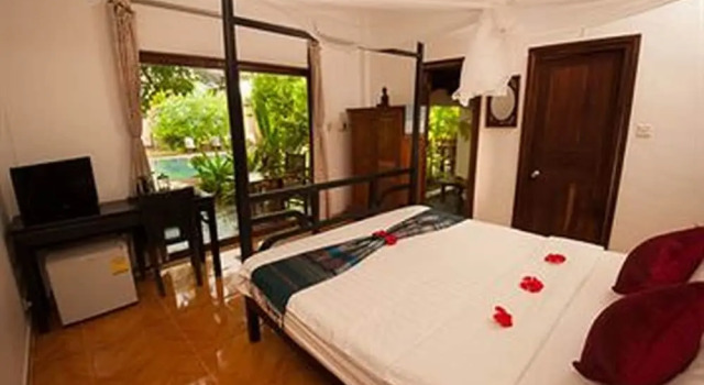 Люкс Deluxe Phka Villa Hotel Battambang