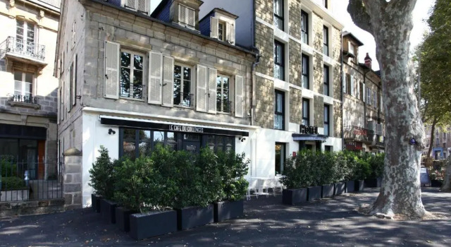 Hôtel Le Collonges, Rezervasyon Otel Brive-la-Gaillarde Correze