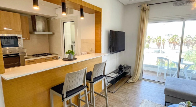 Апартаменты Bright Stylish 1bd Flat in Jardins De Carthage
