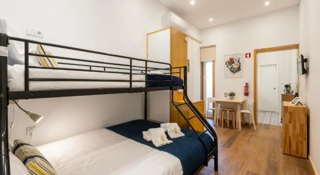 Студия Цокольный этаж 733 Costa Cabral Metro Residence