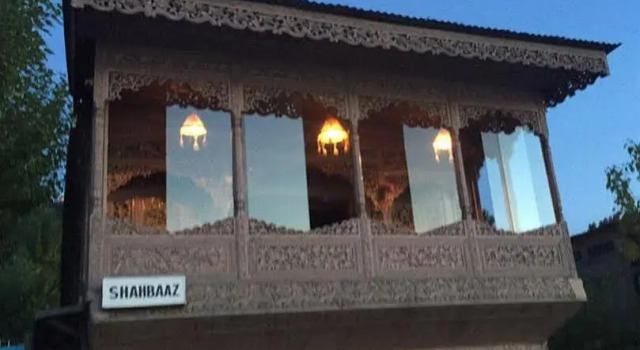 Shahbaaz Group of Houseboats, Забронировать Отель Бизнес-отели Jammu & Kashmir Ski, 4* 5*