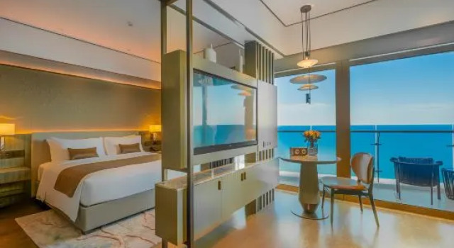 Полулюкс Howard Johnson Plaza by Wyndham Blue Bay Sihanoukville