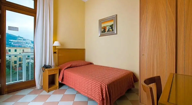 Номер Standard с балконом и с видом на сад Grand Hotel Moon Valley