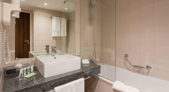 Семейный номер Standard Courtyard by Marriott Toulouse Airport