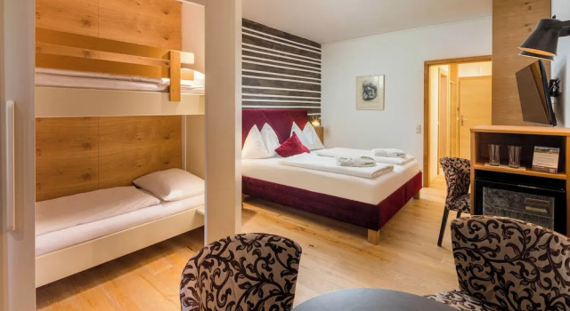 Семейный номер Standard с балконом и с видом на горы Hotel NockResort