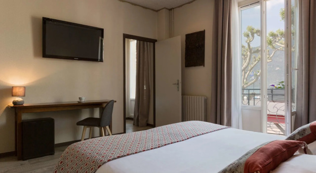 Inter Hotel L'IroKo, Rezervovat Hotel Aix-les-Bains Lac du Bourget