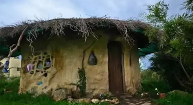 Hobbit House, Забронировать Отель Тандил провинция Буэнос-Айрес, рядом с Calvario Hill