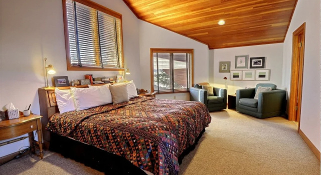 Abode at the Ridge