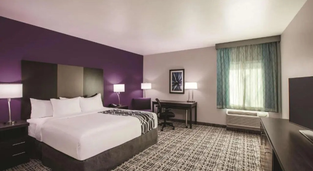 Номер Standard La Quinta by Wyndham Lubbock South