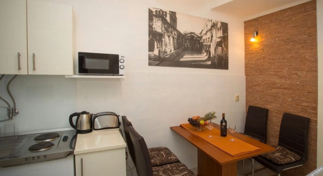Apartments Zdravko, Prenota Appartamento Splitska 