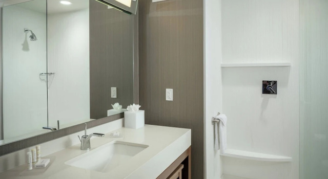 Четырёхместный номер Standard Courtyard by Marriott Corvallis
